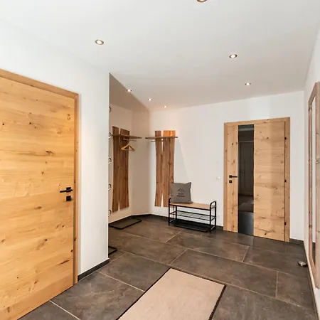 Сasa de vacaciones Alpenauszeit By Interhome *