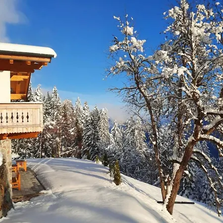 Сasa de vacaciones Alpenauszeit By Interhome